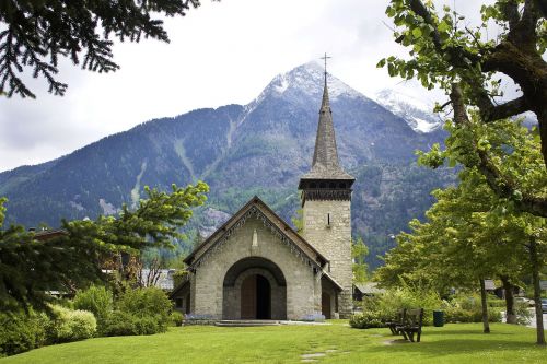 Bažnyčia, Kalnai, Kraštovaizdis, Architektūra, Religija, Žolė, Kaimas