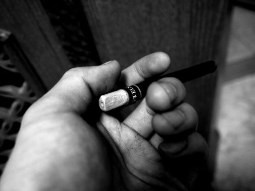 Cigarečių, Juoda Ir Balta Nuotrauka, Ranka