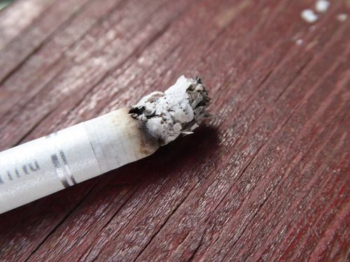 Cigarečių, Cigarečių Užpakalis, Dūmai