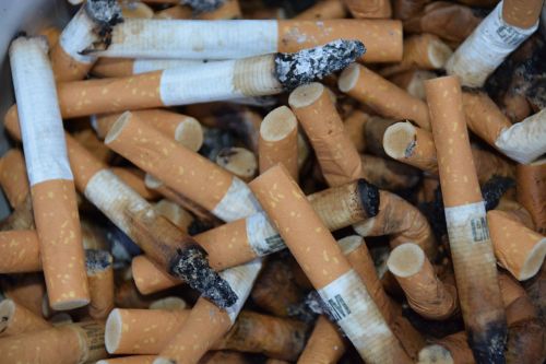 Cigaretės, Priklausomybe, Šiukšlių, Nikotinas, Rūkymas, Vartojimas, Dūmai, Plaučių Vėžys, Priklausomybė