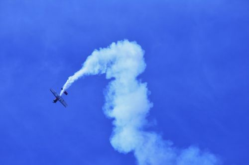 Lėktuvas,  Aerobatic,  Rodyti,  Oro Šou,  Dūmai,  Cirrus Extra 300 Ir Balti Dūmai