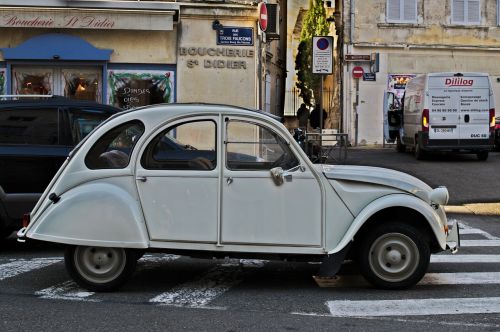 Citroën, 2Cv, Citroën 2Cv, Automobilis, Balta, Avignon, France, Senovės, Vaucluse, Transporto Priemonė