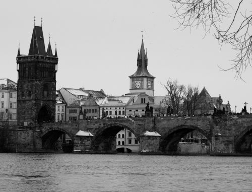 Miestas, Prague, Charles Tiltas, Upė