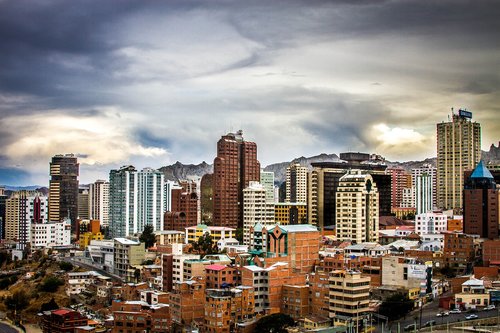 Miestas,  Taika,  Bolivija,  Pastatai
