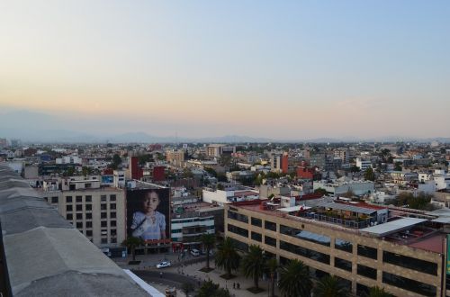 Miesto Pabėgimas, Meksika, Miestas