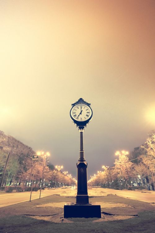 Laikrodis, Laikas, Bukareštas, Laiko Laikrodis, Minutė, Valandą, Balta, Verslas, Antra, Žiūrėti, Simbolis, Rankos, Retro, Senovinis, Atgalinis Laikas
