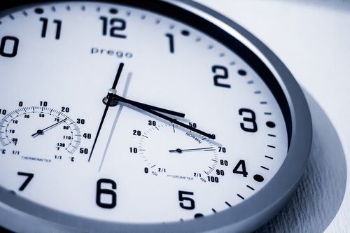 Laikrodis,  Laikrodžiai,  Laikas,  Chronometras,  Laikas,  Žymeklis,  Valandųlaikrodis,  Veikia,  Laikas Rodo