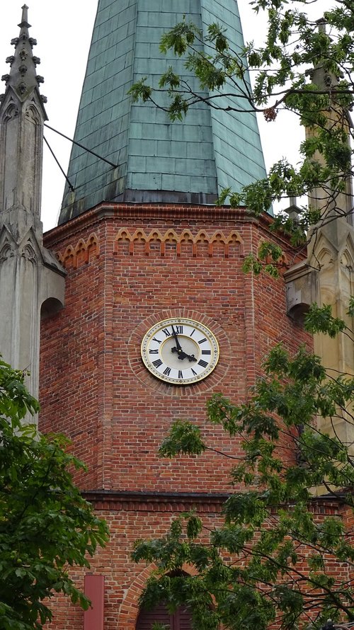 Laikrodis,  Bažnyčia,  Bokštas,  Architektūra,  Varpeliais,  Varpinė,  Istoriškai,  Religija,  Bazilika