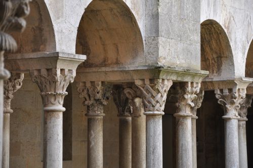 Vienuolynas, Romanesque, Girona, Vienuolynas, Benediktinų Vienuoliai