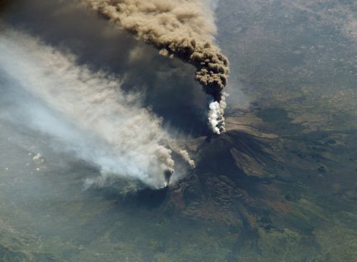 Dūmų Debesis, Etna, Ugnikalnio Išsiveržimas, Dūmai, 2002, Vulkanas, Vulkanizmas, Išsiveržimas, Lava, Pelenai, Italy, Sicilija, Oro Vaizdas