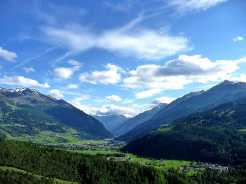 Alpės, Slėnis, Valtellina Slėnis, Lombardija, Bormio, Debesys, Kalnai, Kalnas, Gamta, Dangus, Nuotaika, Panorama