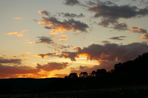 Debesys,  Vakarą Dangus,  Saulėlydis