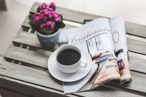 Kava, Žurnalas, Laikraštis, Skaityti, Skaitymas, Laisvalaikis, Po Darbo, Gėlė