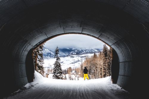 Colorado, Tunelis, Slidinėjimas, Slidinėjimas, Slidininkas, Nuokalnė, Nuolydis, Kurortas, Kalnai, Miškas, Medžiai, Miškai, Kraštovaizdis, Slėnis, Gamta, Lauke, Šalis, Kaimas, Hdr, Sniegas, Žiema, Turizmas