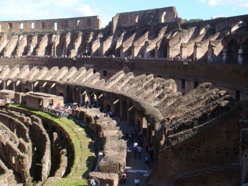 Kolosas, Koliziejus, Flavio Amfiteatras, Amfiteatras Flavijus, Italy, Roma, Senas, Istorija