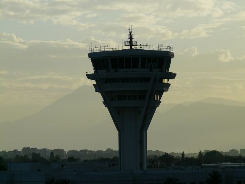 Kontrolės Bokštas, Bokštas, Oro Uostas, Aviacijos Sauga, Skrydžių Vadovai, Oro Transporto Eismas, Aviacija, Skristi, Išvykimas, Kelionė, Skrydžio Kontrolė, Antalija, Turkija