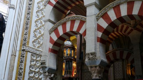 Cordoba, Islamo Architektūra, Mečetė, Katedra