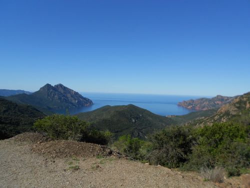Korsikietis, Praeiti Palmarella, Gamta, Viduržemio Jūra