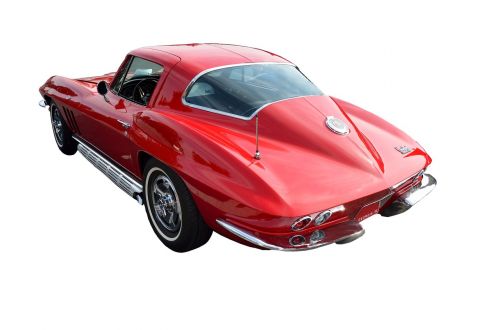 Corvette Stingray, Automobilis, Automobilis, Sportinė Mašina, Nostalgija, Atskiras Fonas, Greitai, Greitis, Automobilių Šou, Dizainas, Švarus, Vairuoti, Blizgantis, Klasės Automobilis, Atkurta, Raudona, Gabenimas, Transporto Priemonė, Atspindys, Prabanga, Padanga, Automatinis, Variklis