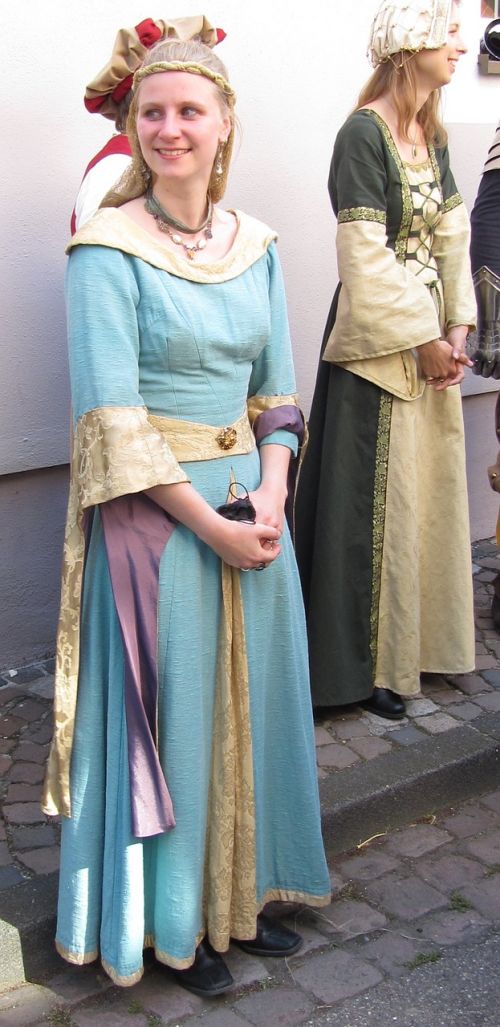 Kostiumai, Istoriškai, Kenzingen Viduramžių Festivalis