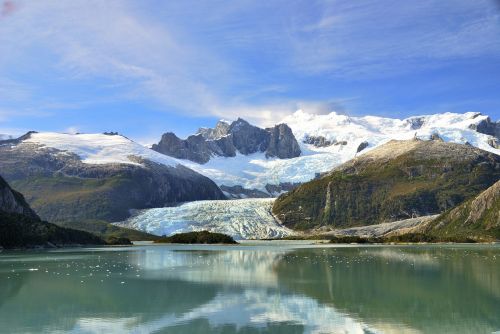Kruizas, Patagonia, Čile, Argentina