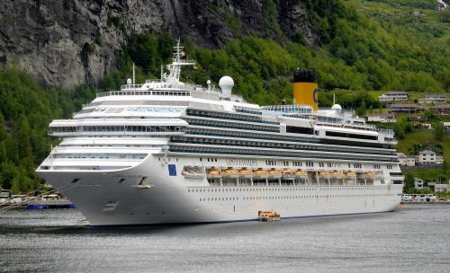 Kruizinis Laivas, Kruizų Atostogos, Norvegija, Fjordas, Vanduo, Kruizinis Laivas, Šventė