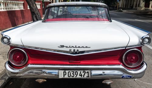 Kuba, Vedado, Almendronas, Klasikinis, Automobilis, Fairlane 580, Raudona, Taksi, Sedanas