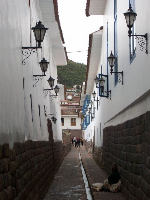 Cuzco, Moterys, Skurdas