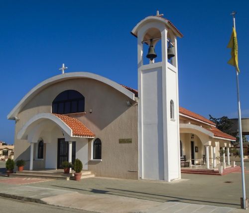 Kipras, Dherynia, Bažnyčia, Ortodoksas