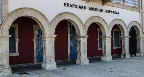 Kipras, Larnaka, Administracija, Kolonijinio Stiliaus Architektūra
