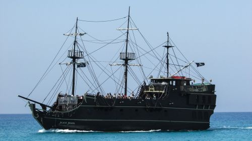 Kipras, Kruizinis Laivas, Piratų Laivas, Laisvalaikis, Turizmas, Atostogos, Juodas Perlas