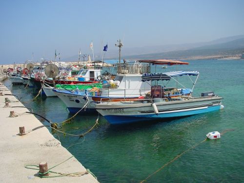 Kipras, Valtis, Laivas