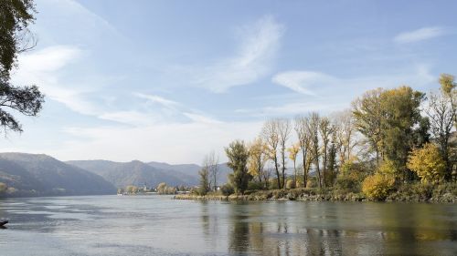 Danube, Austria, Upė, Bažnyčia, Gamta, Ruduo, Danube Regionas