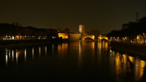 Tamsi, Naktis, Pilis, Tiltas, Verona, Italy