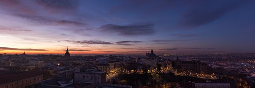 Dawn,  Panoraminis,  Madridas,  Dangus,  Debesys,  Miestas