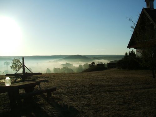 Diena S, Kraštovaizdis, Gamta