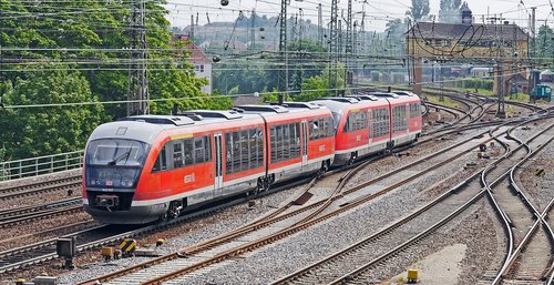 Dyzelinas Įlipimui,  Dvigubo Vienetas,  Siemens,  Desire,  Br642,  Br 642,  Regioninis Traukinys,  Regioninė Eismo,  Prieš Kursą,  Neustadt An Der Weinstrasse,  Hbf,  Traukinys,  Geležinkelio,  Transporto Sistema,  Geležinkelio Linija,  Reiter Blokpostenis