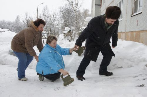 Neįgalus, Pagalba, Sniegas, Žiema, Žmonės, Priežiūra, Rusija