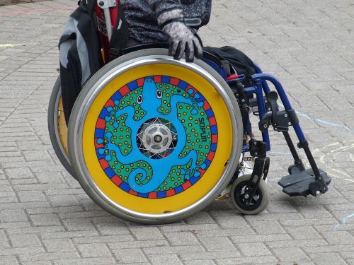 Neįgalus,  Negalia,  Pacientai,  Negalia,  Sutrikusios,  Fizinė Negalia,  Mobilumas,  Pažeidimai,  Ramentas,  Kojos,  Pėdos,  Neįgaliųjų Vežimėlis,  Vaikas,  Lame