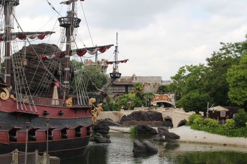 Disnejlendas Parisas, Disney, Piratas, Piratai, Nuotykių Kraštas