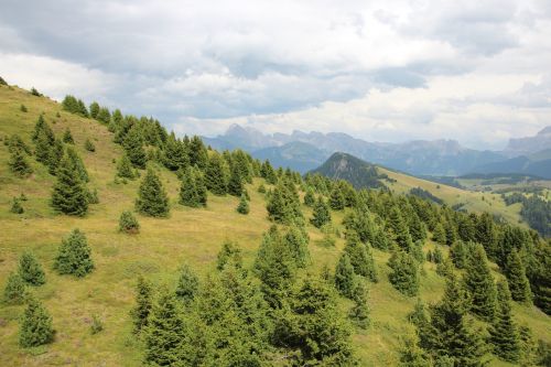 Dolomitai, Kalnai, Žygiai, Tyrol