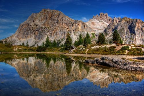 Dolomitai, Lagazuoi, Kalnai, Alpių, Gamta, Kraštovaizdis, Ežeras, Slėnis, Mėlyna Balta, Dangus, Italy, Aukščiausiojo Lygio Susitikimas, South Tyrol, Vaizdas, Panorama, Požiūris, Rokas, Žygis, Perspektyva, Akmens Siena, Žygiai, Alpinizmas, Keliautojas, Daugiau, Gražus Oras, Vasara, Gražus, Vaizdingas, Vanduo, Mėlynas, Idiliškas, Vis Dar, Laisvalaikis, Tolimas Vaizdas, Regėjimas, Bergsee, Oras, Alpių Takas, Idilija