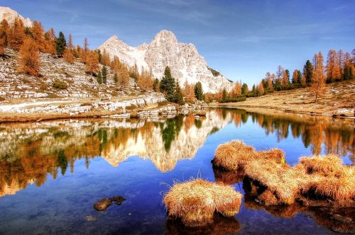 Dolomitai, Kalnai, Italy, South Tyrol, Alpių, Vaizdas, Gamta, Ežeras, Kraštovaizdis, Rokas, Alpių Panorama, Žygiai, Alm, Griovių Laukas, Ruduo, Debesys, Panorama, Dangus, Kalnų Praėjimas, Kalnų Peizažas, Takas, Aukštas, Perspektyva