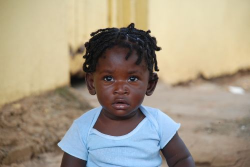 Dominikos Respublika, Vaikas, Juoda