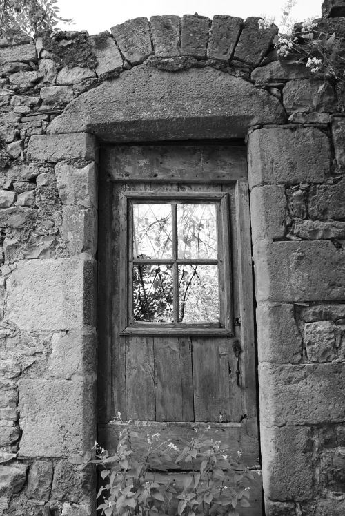 Durys, Buvęs, Viduramžių