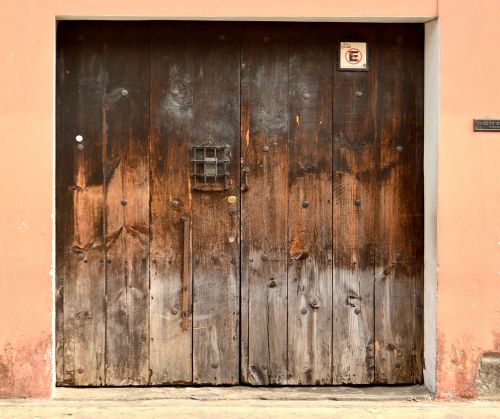Durys, Mediena, Medinės Durys, Tekstūra, Uždaryta, Senoji Mediena, Miestas, Fasadas, Antigua Guatemala