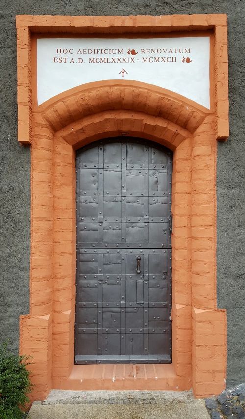Durys, Istoriškai, Užrašas