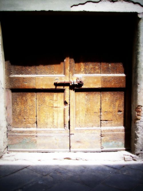 Durys, Senos Durys, Ruda, Įėjimas