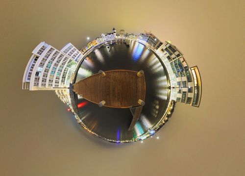 Dortmundas, Phoenix Ežeras, Panorama, Naktis, Naktinė Nuotrauka, Namai, Šviesa, Architektūra, Ežeras, Vanduo, 360 °, Mažos Planetos, Sferinė Panorama, 360 Laipsnių Panorama, Sferinė Projekcija, Projekcija, Panoraminis Vaizdas, 360 Laipsnių Panoraminis Fotografavimas, 360 Laipsnių Įrašymas, Foto Technika, Fotografijos Menas