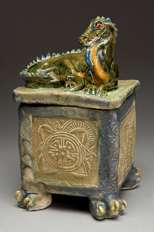 Drakonas, Keramika, Skulptūra